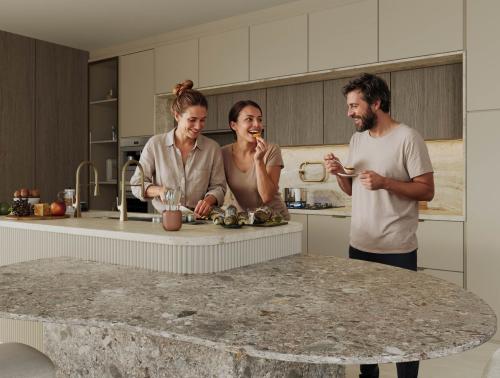 ESPACIOS QUE REÚNEN: DISEÑO QUE INVITA A QUEDARSE